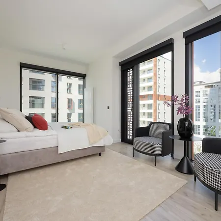 Luxury Apartments Towarowa Towers With Parking And Air Conditioning In Warsaw'S Wola District By Renters Prestige *