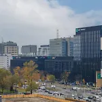 Deluxe Towarowa Towers With Free Parking & Ac By Renters Prestige Lejlighed