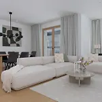 Apartment Deluxe Towarowa Towers With Free Parking & Ac By Renters Prestige *
