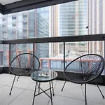 Apartment Deluxe Towarowa Towers With Free Parking & Ac By Renters Prestige