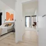 Deluxe Towarowa Towers With Free Parking & Ac By Renters Prestige * Varšava