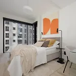 Lejlighed Deluxe Towarowa Towers With Free Parking & Ac By Renters Prestige *