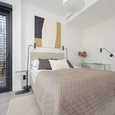 Appartamento Luxury Towarowa Towers With Parking And Air Conditioning In Warsaw's Wola District By Renters Prestige *