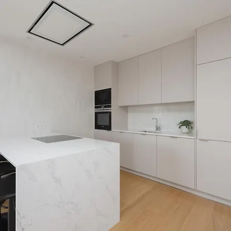 Towarowa Towers Prestigious With Parking & Ac By Renters Prestige Appartamento