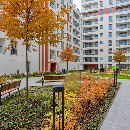 Apartamento Towarowa Towers Prestigious With Parking & Ac By Renters Prestige