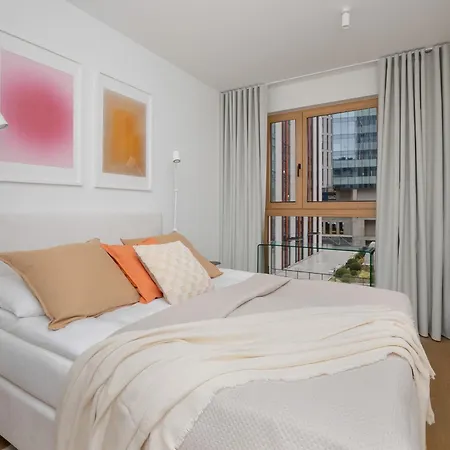 Deluxe Towarowa Towers With Free Parking & Ac By Renters Prestige * Varsavia