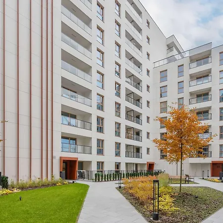 Deluxe Towarowa Towers With Free Parking & Ac By Renters Prestige Daire Varşova