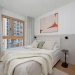 Apartament Deluxe Towarowa Towers With Free Parking & Ac By Renters Prestige *